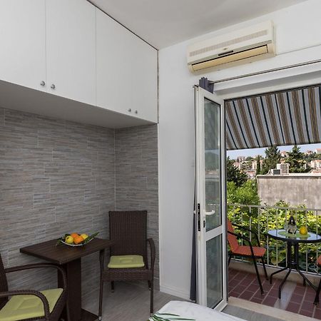 Guest House Bradas-Double Room With Shared Bathroom No3 Dubrovnik Ngoại thất bức ảnh