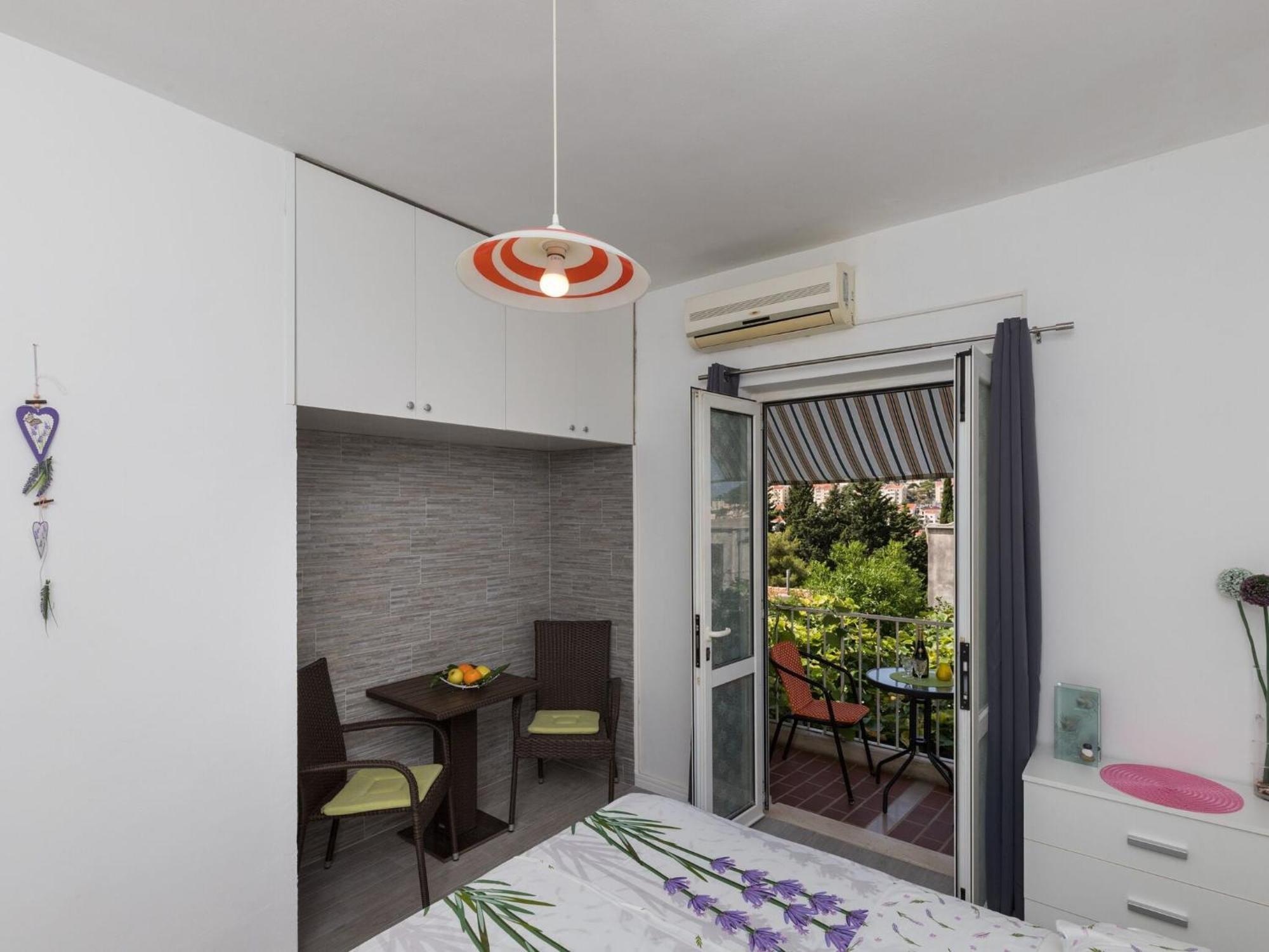 Guest House Bradas-Double Room With Shared Bathroom No3 Dubrovnik Ngoại thất bức ảnh